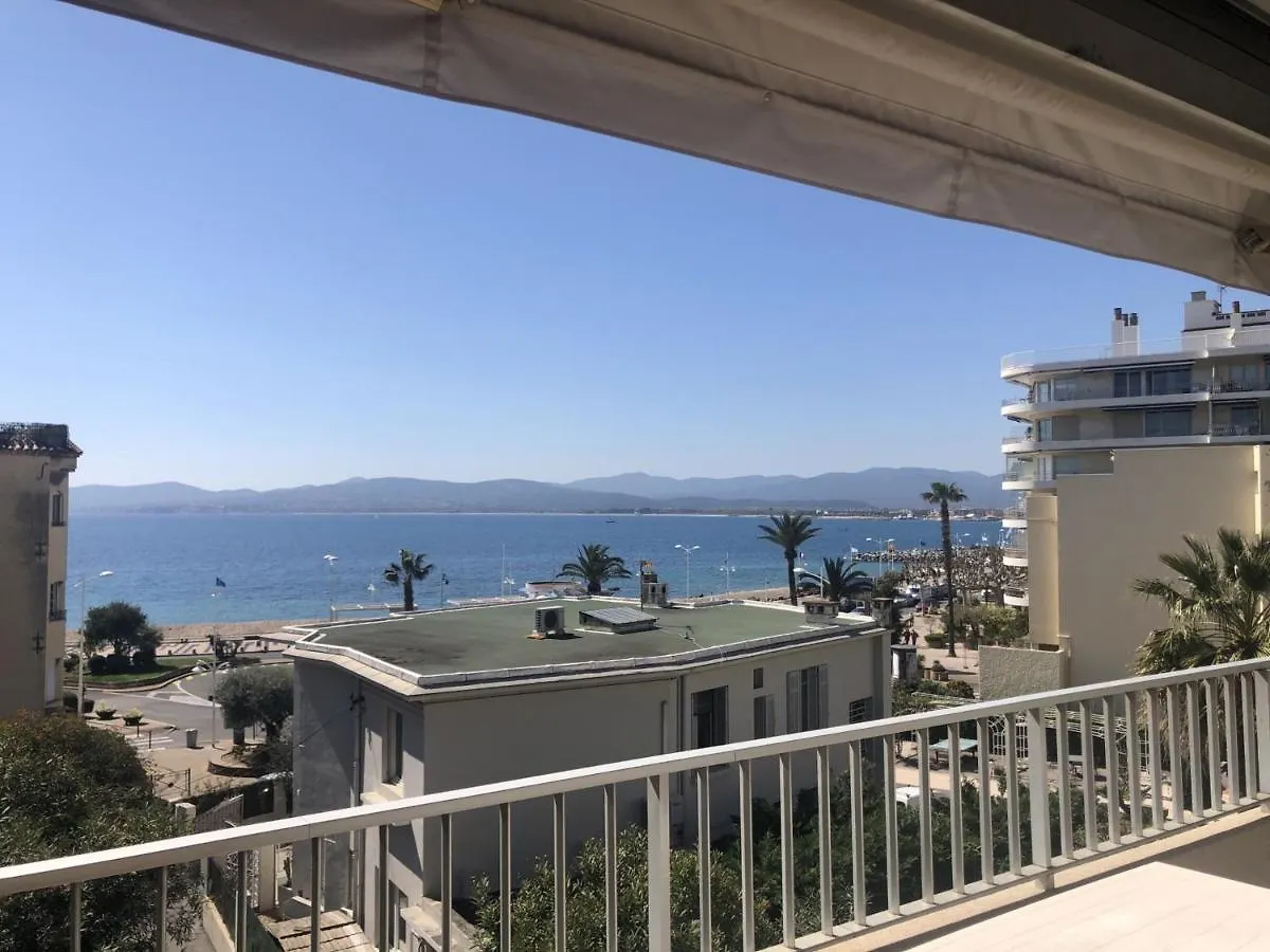 Apartment Studio Climat. Avec Balcon Proche Plage Et Commerces, Wi-Fi Gratuit - Fr-1-466A-27 Saint-Raphael